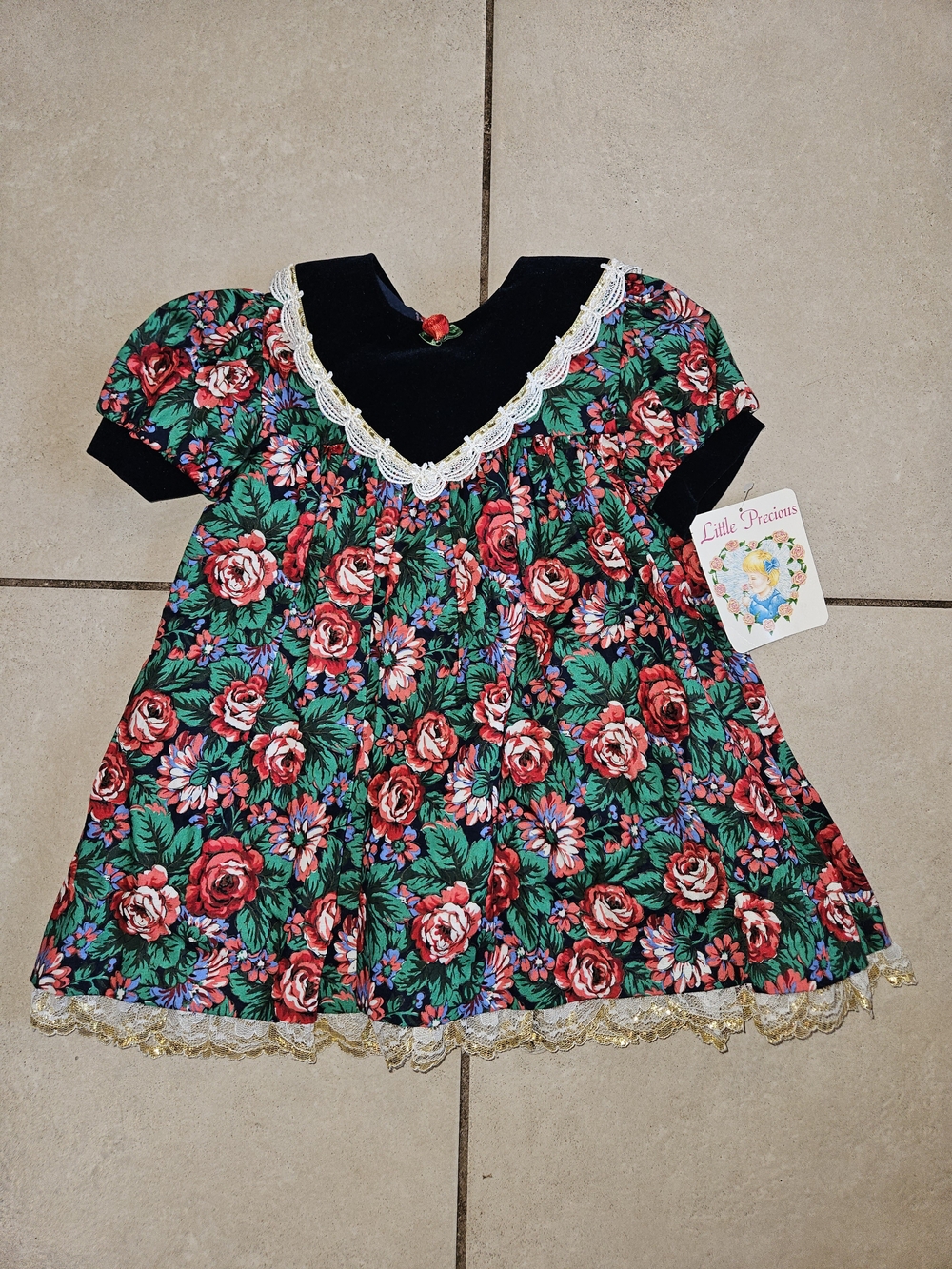 Floral Velvet Yoke Girls' Casual Dress in Green and Red